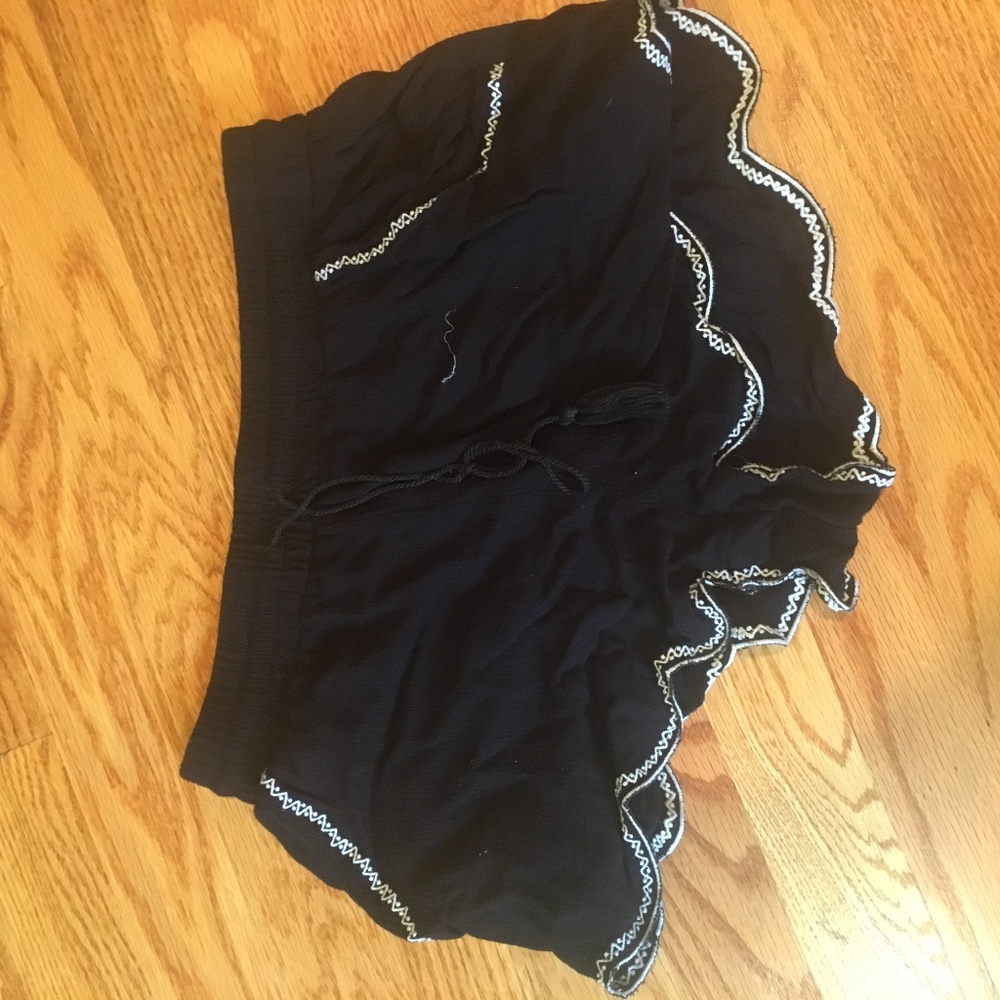 flowy embroidered shorts with draw string (small)